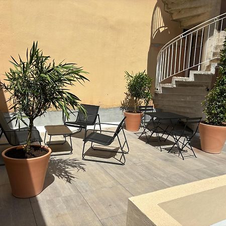 Studio Spacieux Avec Patio En Centre Ville Cavalaire-sur-Mer Exterior photo